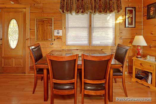 Dining room at Sunset Vista View, a 1 bedroom cabin rental located in Pigeon Forge