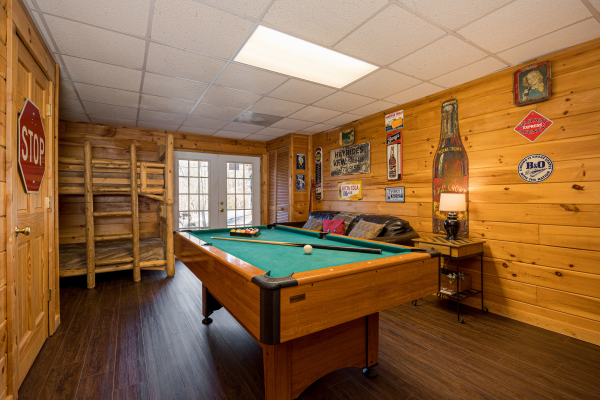 at fox ridge a 3 bedroom cabin rental located in pigeon forge