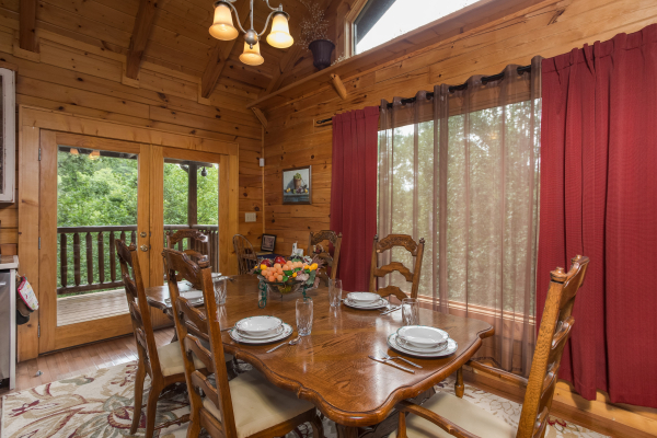 Dining room at Laid Back, a 2 bedroom cabin rental located in Pigeon Forge