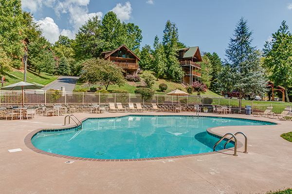 pool in a resort setting at alpine sunset thrill a 1 bedroom cabin rental located in pigeon forge