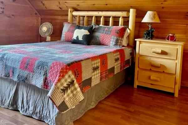 at hidden joy a 1 bedroom cabin rental located in gatlinburg