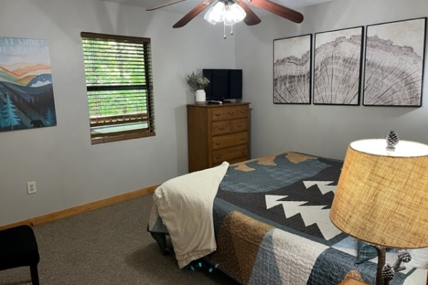 at the settlement a 10 bedroom cabin rental located in pigeon forge