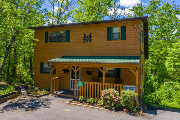 Magic Moments, a 2 bedroom cabin rental located in Pigeon Forge