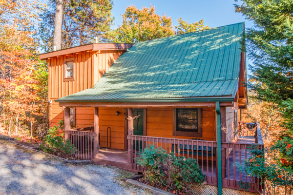 Hawk's Nest, a 1 bedroom cabin rental located in Pigeon Forge