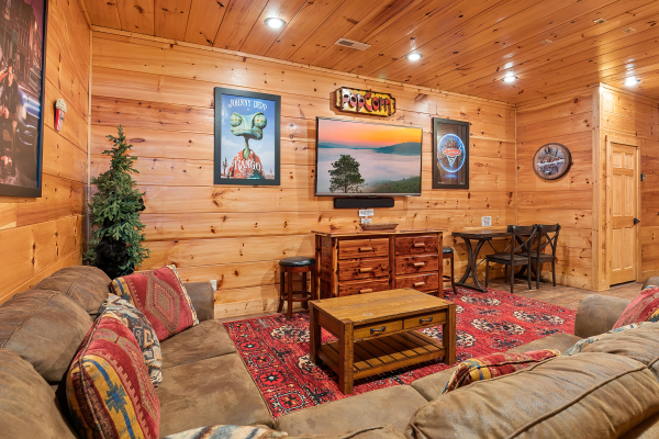 at bearfoot paradise a 3 bedroom cabin rental located in pigeon forge