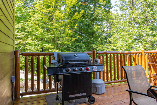 Gas grill at Sky View, A 4 bedroom cabin rental in Pigeon Forge