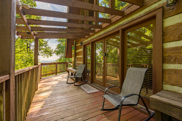 at soaring heights a 3 bedroom cabin rental located in gatlinburg