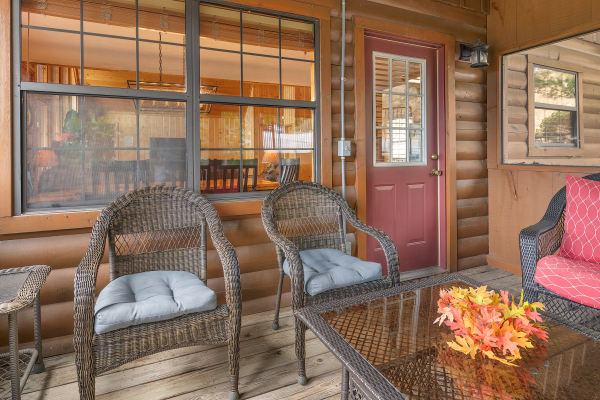 at the bear's house a 4 bedroom cabin rental located in pigeon forge