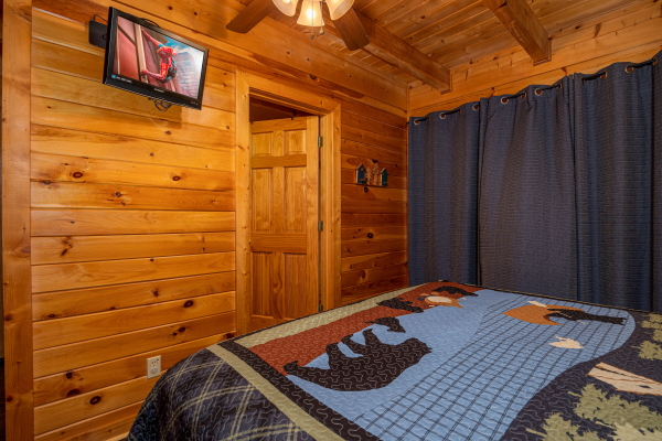 Flat Screen in the bedroom at Eagle's Nest, a 2 bedroom cabin rental located in sevierville