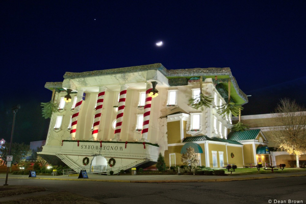 wonderworks at night near a bear on the ridge a 2 bedroom cabin rental located in pigeon forge
