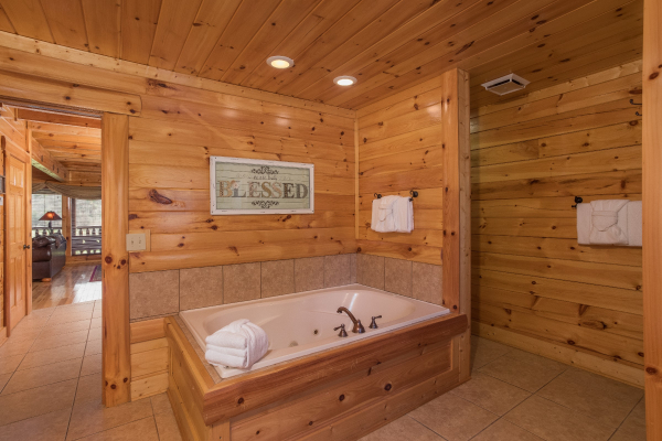 Jacuzzi tub in the main floor bathroom at Mountain View Meadows, a 3 bedroom cabin rental located in Pigeon Forge