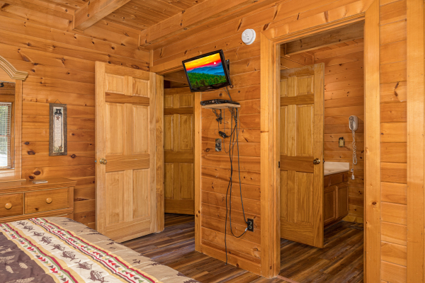 Flat Screen in the Bedroom at Eagle's Bluff, a 2 bedroom cabin rental located in douglas lake