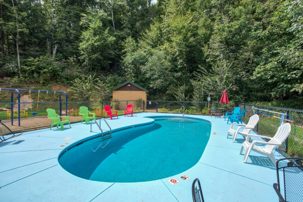 Resort pool access for guests at Paws on the Porch, a 2 bedroom cabin rental located in Gatlinburg