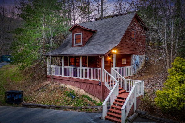 Exterior front of The Nest, a 1 bedroom cabin rental located in pigeon forge