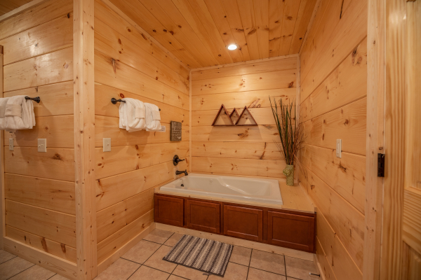 Jacuzzi in a bathroom at Always Dream'n, a 6 bedroom cabin rental located in Pigeon Forge