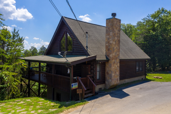 Top of the Way, a 2 bedroom cabin rental located in Pigeon Forge