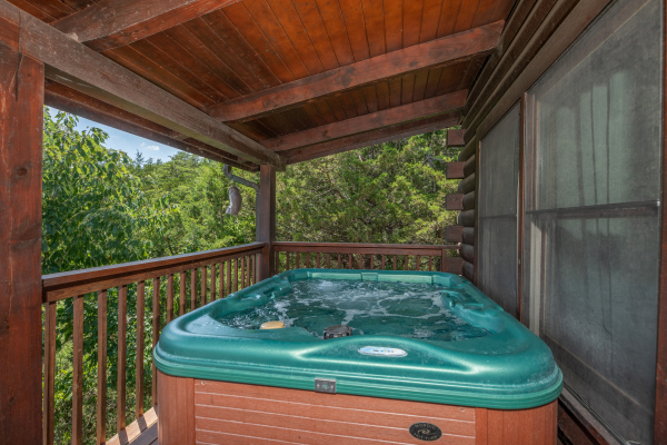 Hot tub at Top of the Way, a 2 bedroom cabin rental located in Pigeon Forge