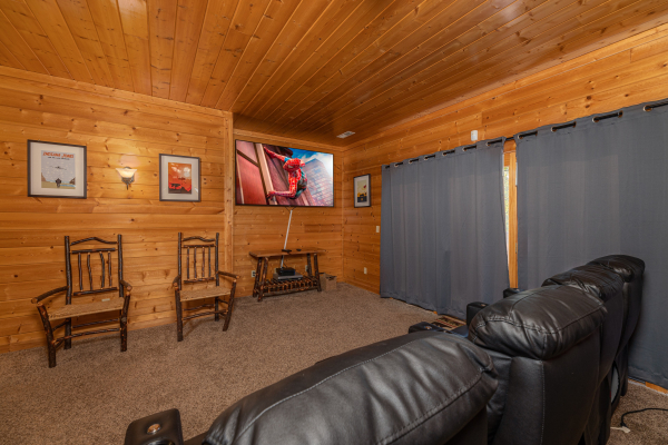 Theater room at Grizzly's Den, a 5 bedroom cabin rental located in Gatlinburg