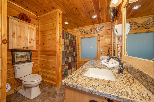 at chocolate moose a 2 bedroom cabin rental located in pigeon forge
