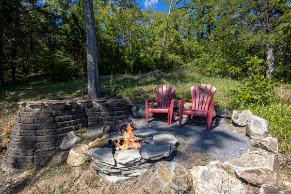 Firepit With Seating at Where Eagles Dare