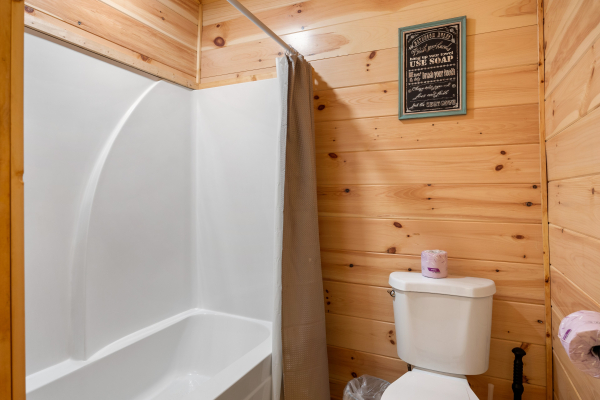 Bathroom With Shower/Tub Combo at High Country