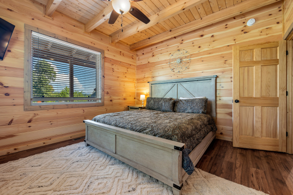 Bedroom at High Country