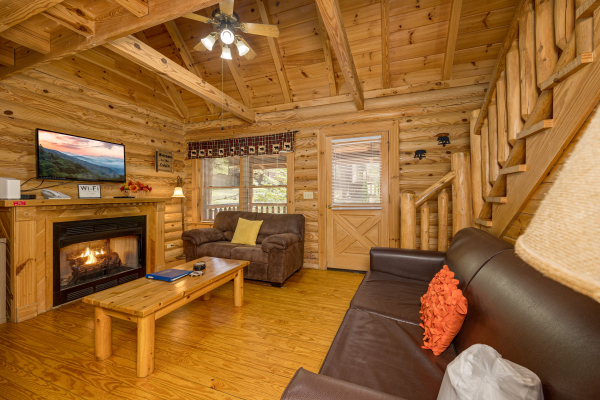 at luna & mia's getaway a 2 bedroom cabin rental located in pigeon forge