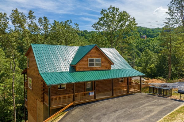 Hillbilly Hideaway - A Pigeon Forge Cabin Rental