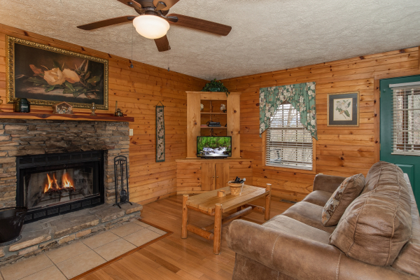 at hideaway a 1 bedroom cabin rental located in pigeon forge