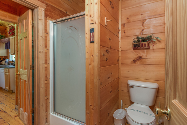 Bathroom with a shower at Patriot Inn, a 1 bedroom Gatlinburg cabin rental