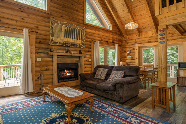 at sierra's mountain retreat a 2 bedroom cabin rental located in pigeon forge